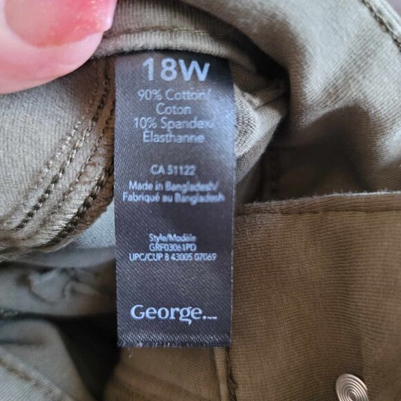 George brand Army green stretchy cargo pants. - Picture 3 of 7